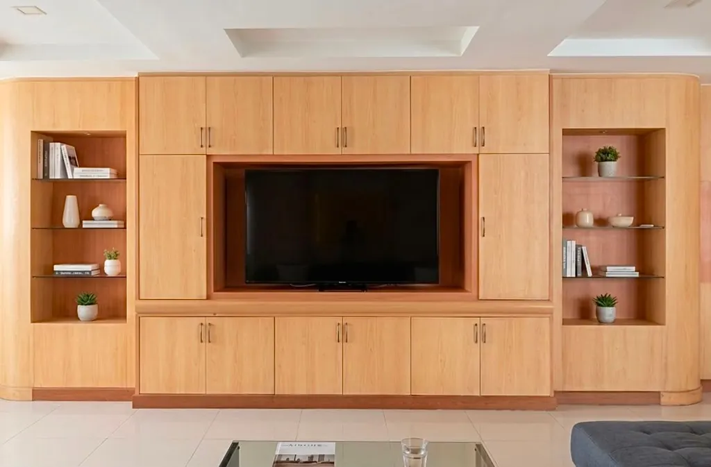 Photo 7 of listing DA-3213423: 3-bedroom condo (270 sq.m.) at President Park Condominium