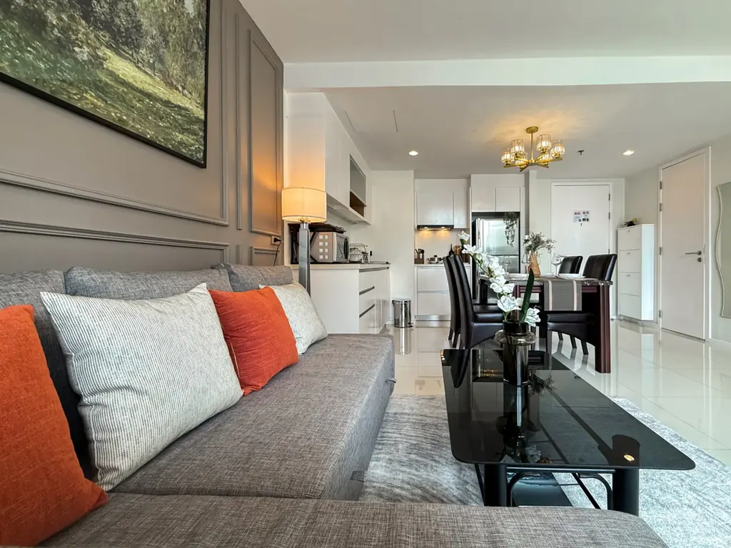 Photo 8 of listing DA-3223118: 2-bedroom condo (69 sq.m.) at Sathorn Prime Residence