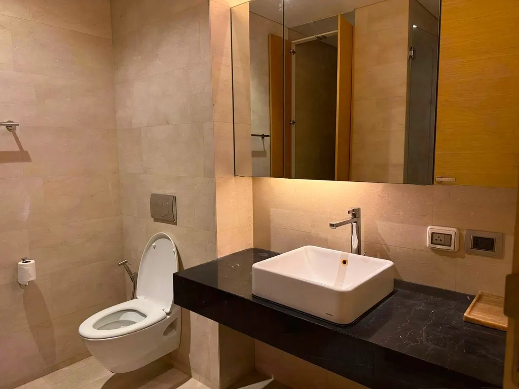 Photo 11 of listing DA-3225238: 1-bedroom condo (68.1 sq.m.) at Saladaeng Residences