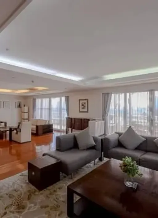 Living room of the 4-bedroom condo (698.47 sq.m.) at Las Colinas