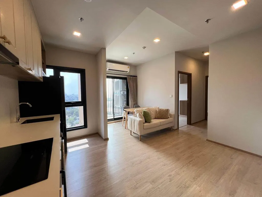 Photo 1 of listing DA-3289581: 2-bedroom condo (53 sq.m.) at Metris Phatthanakan-Ekkamai