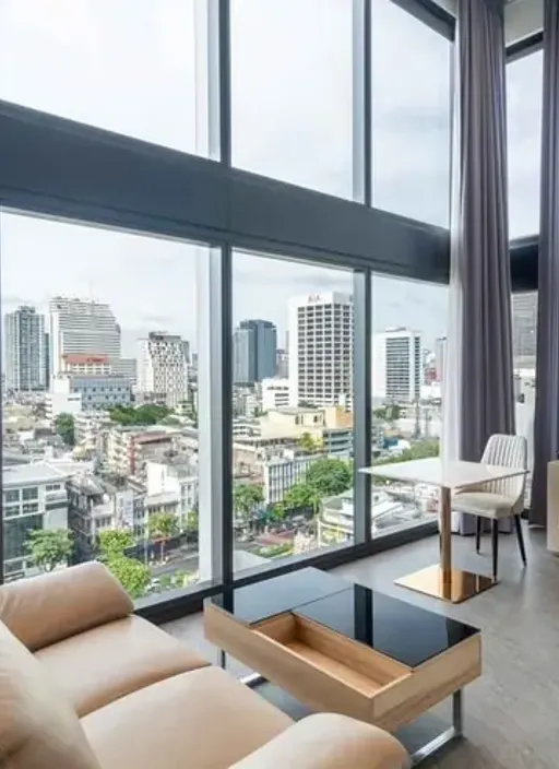 Photo 1 of listing DA-3293327: 2-bedroom condo (70 sq.m.) at The Lofts Silom