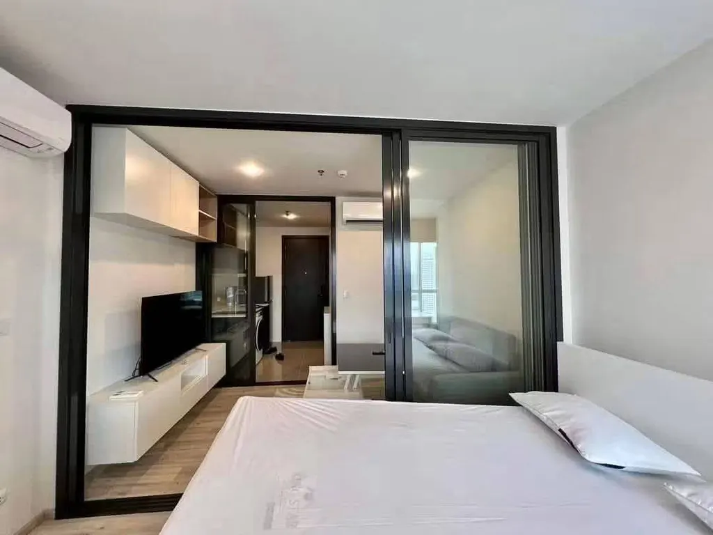 Photo 2 of listing DA-3305369: 1-bedroom condo (30 sq.m.) at XT Huaikhwang