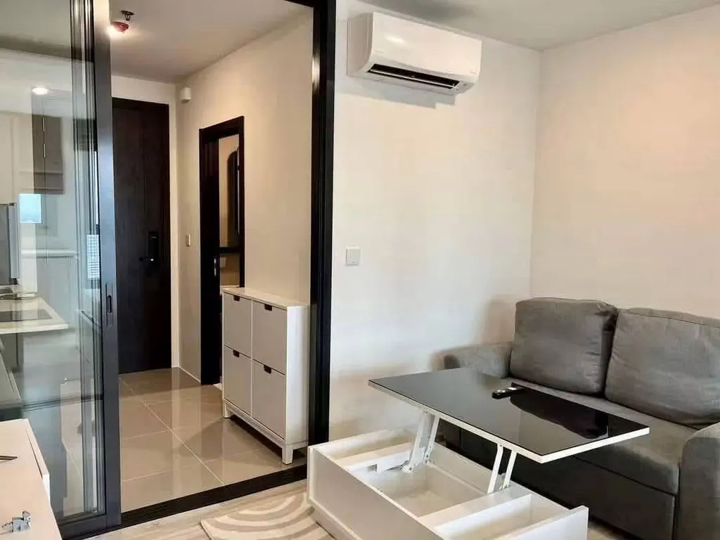 Photo 3 of listing DA-3305369: 1-bedroom condo (30 sq.m.) at XT Huaikhwang