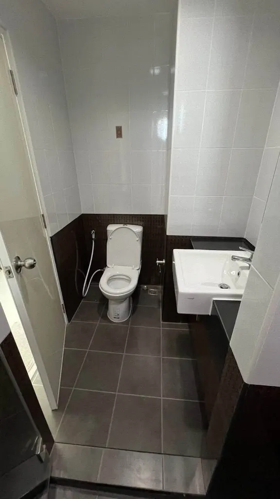 Photo 6 of listing DA-3317548: 2-bedroom condo (42.79 sq.m.) at ASAKAN Place Srinagarindra