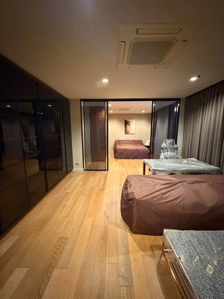 Photo 10 of listing DA-3323173: 5-bedroom house (525 sq.m.) at Artale Phatthanakarn-Thonglor