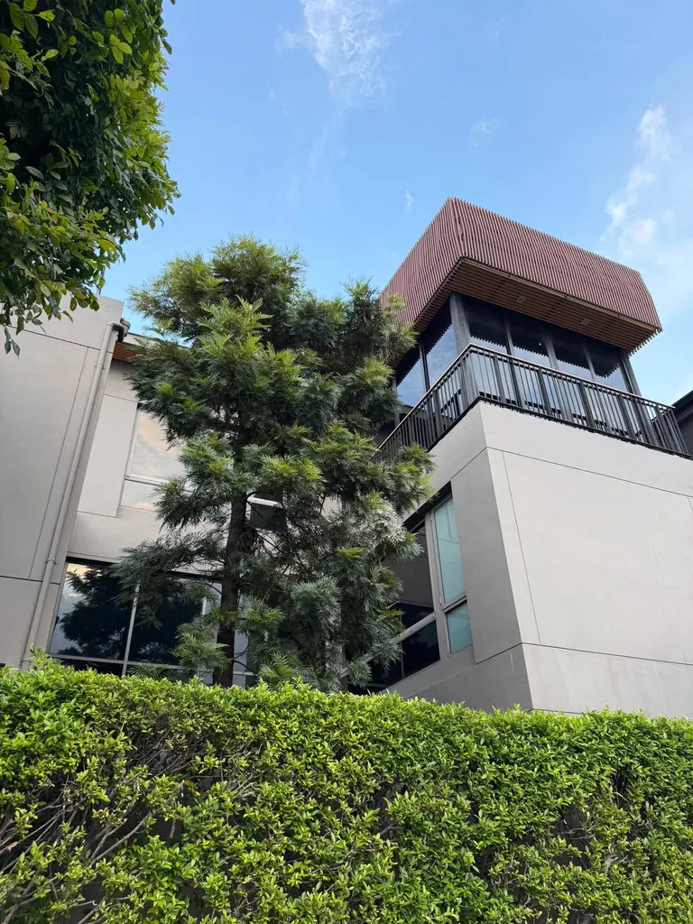 Photo 3 of listing DA-3323173: 5-bedroom house (525 sq.m.) at Artale Phatthanakarn-Thonglor