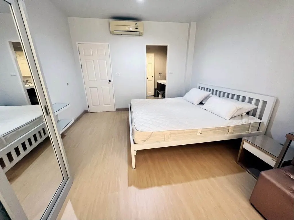 Photo 11 of listing DA-3329460: 2-bedroom condo (55 sq.m.) at Life @ Ratchada-Huaikwang