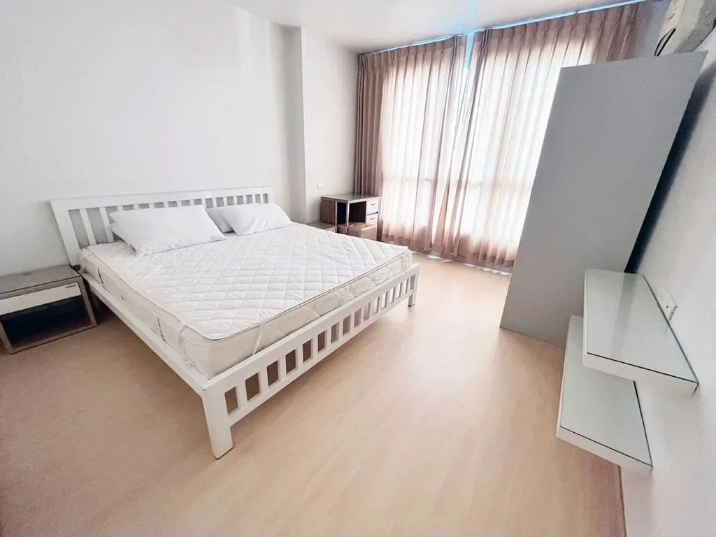Photo 3 of listing DA-3329460: 2-bedroom condo (55 sq.m.) at Life @ Ratchada-Huaikwang