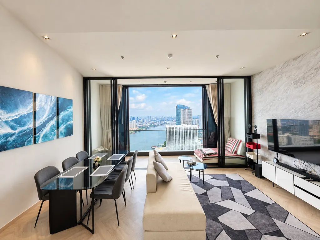 Photo 1 of listing DA-3329505: 2-bedroom condo (79 sq.m.) at Chapter Charoennakhorn - Riverside