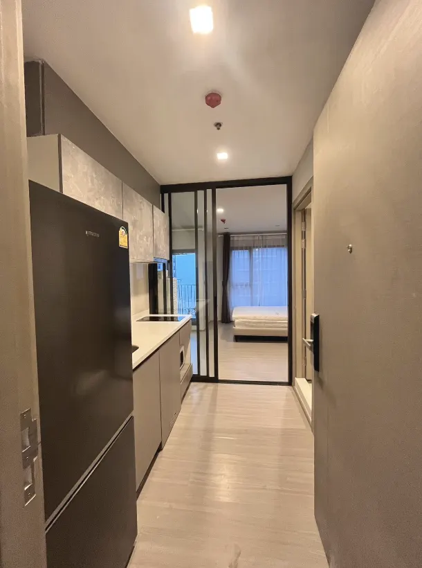 Photo 1 of listing DA-3329540: 1-bedroom condo (28 sq.m.) at Life Asoke - Rama 9