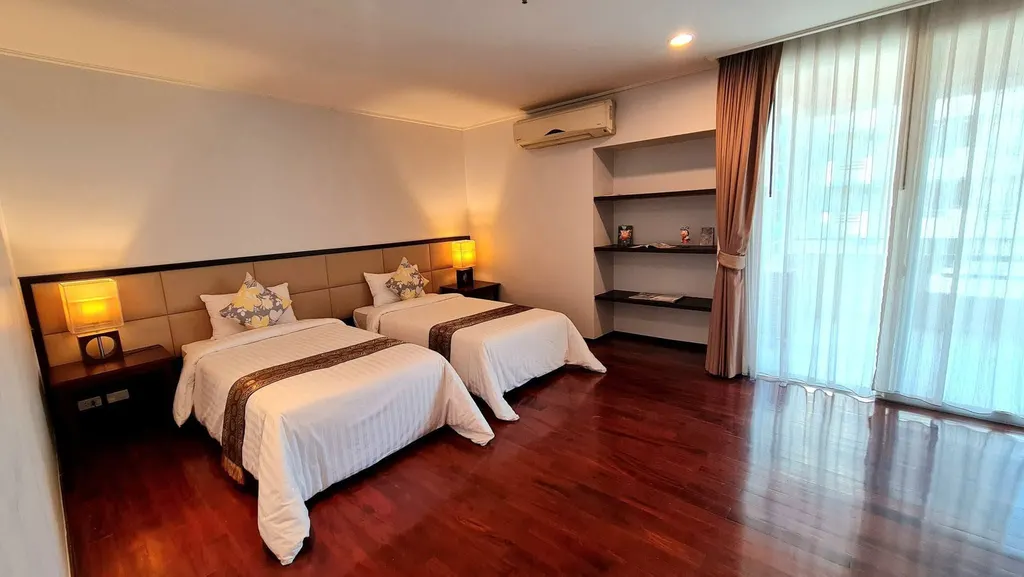 Photo 3 de l'annonce DA-3332831 : appartement avec services de 2 chambre(s) (173 m²) à Piyathip Place