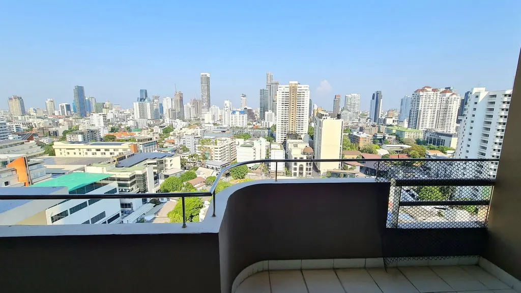 Photo 9 de l'annonce DA-3332831 : appartement avec services de 2 chambre(s) (173 m²) à Piyathip Place