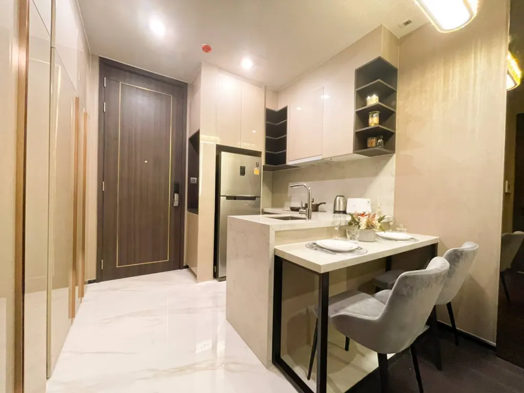 Photo 2 of listing DA-3333265: 1-bedroom condo (44 sq.m.) at Laviq Sukhumvit 57
