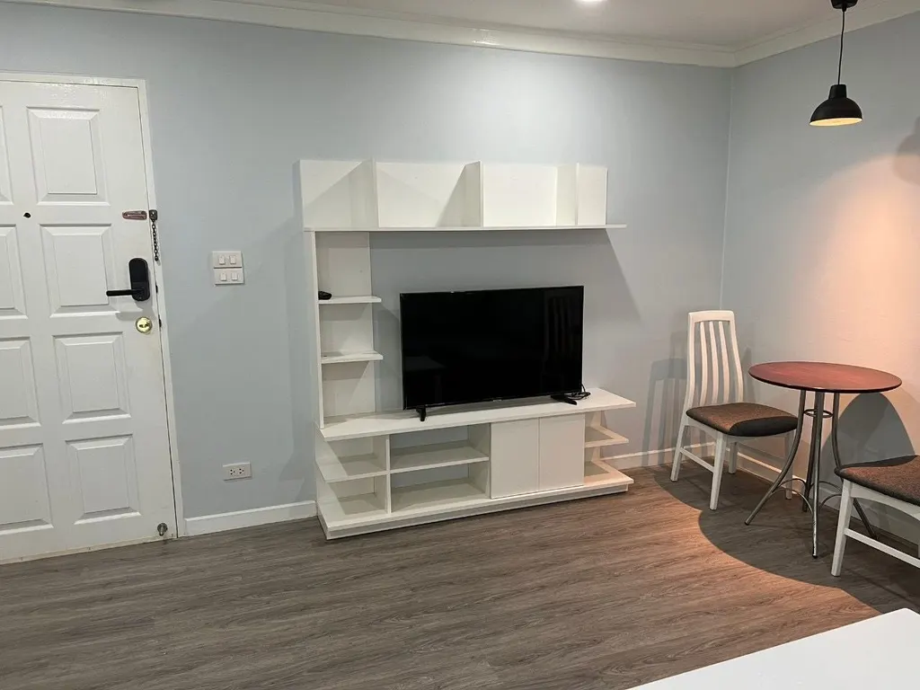 Photo 11 of listing DA-3333646: 1-bedroom condo (40 sq.m.) at 49 Suites