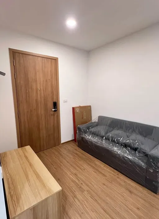 Photo 1 of listing DA-3333707: 1-bedroom condo (32 sq.m.) at The Livin Ramkhamhaeng