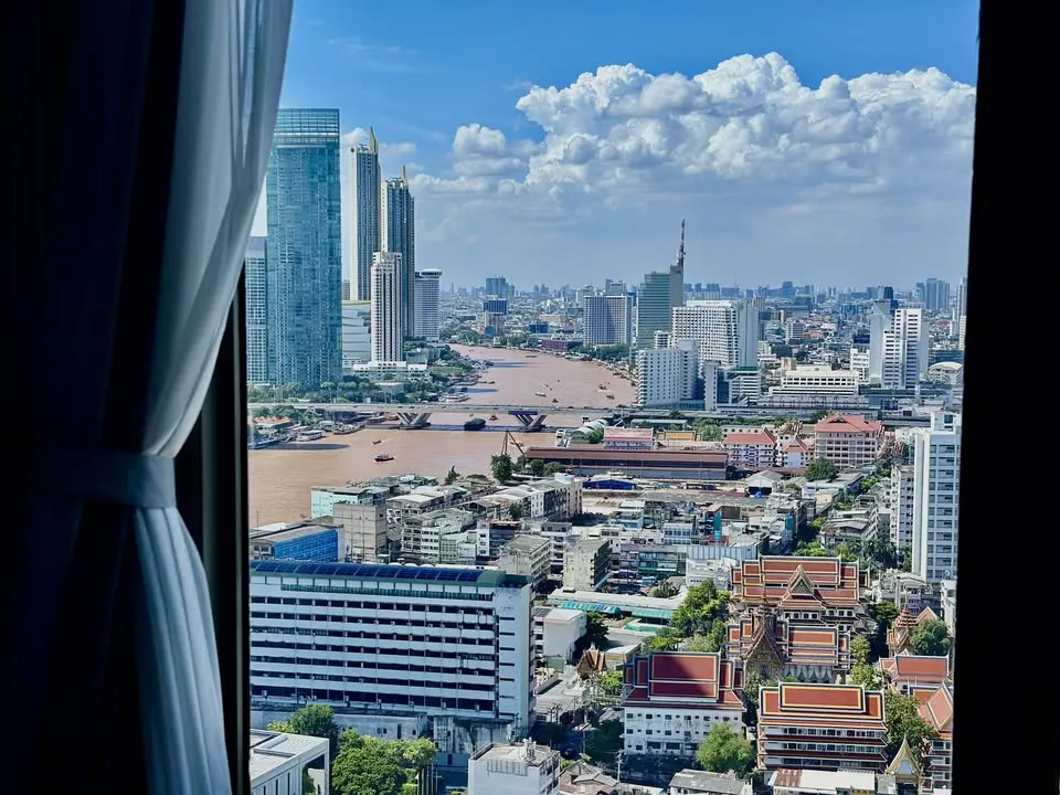 Photo 11 of listing DA-3333720: 2-bedroom condo (110 sq.m.) at Rhythm Charoenkrung Pavilion