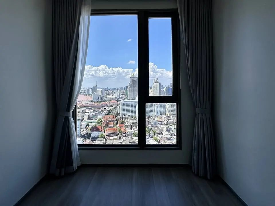 Photo 12 of listing DA-3333720: 2-bedroom condo (110 sq.m.) at Rhythm Charoenkrung Pavilion