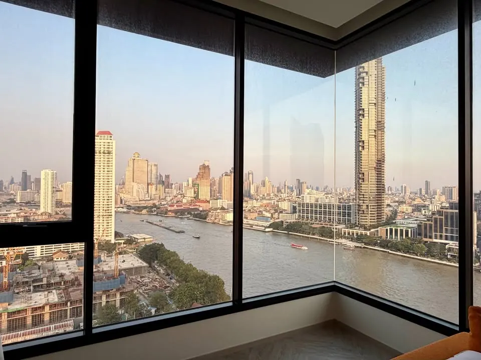 Photo 13 of listing DA-3333721: 3-bedroom condo (151.6 sq.m.) at Chapter Charoennakhorn - Riverside