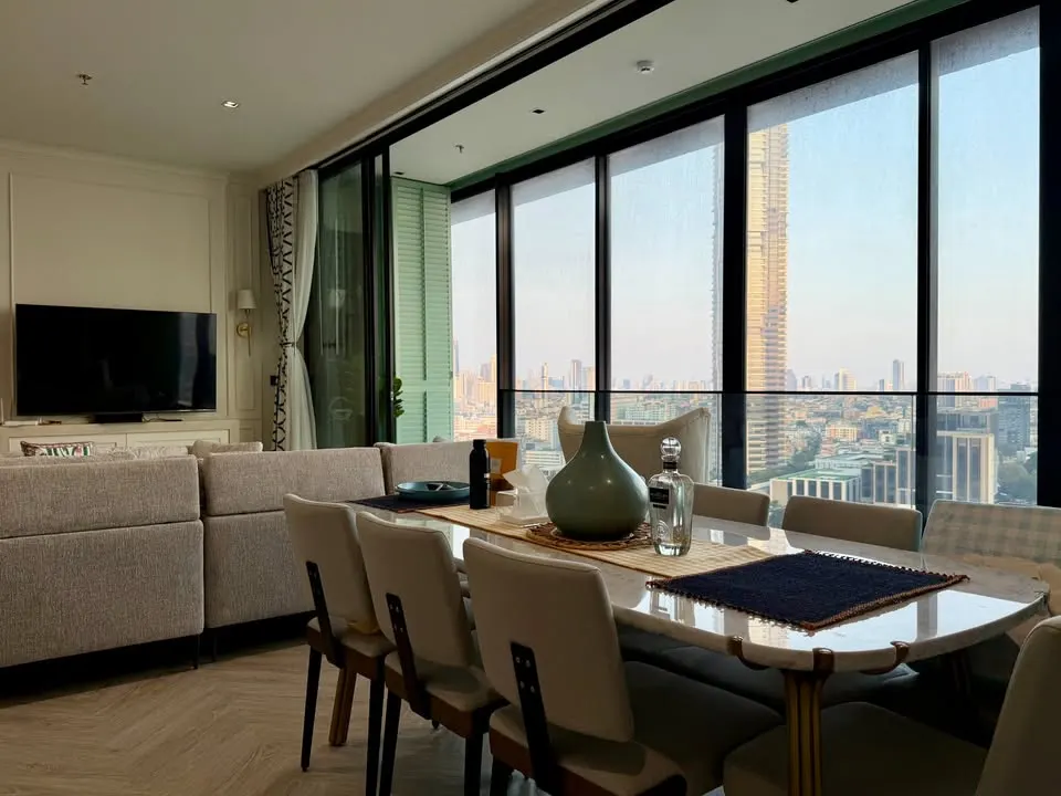 Photo 6 of listing DA-3333721: 3-bedroom condo (151.6 sq.m.) at Chapter Charoennakhorn - Riverside