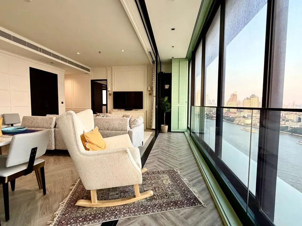 Photo 7 of listing DA-3333721: 3-bedroom condo (151.6 sq.m.) at Chapter Charoennakhorn - Riverside