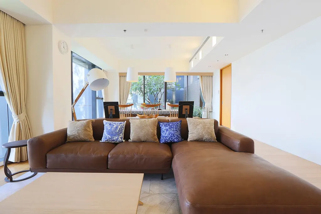 Photo 3 of listing DA-3335319: 3-bedroom condo (227 sq.m.) at The Met Sathorn