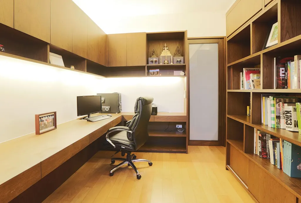 Photo 7 of listing DA-3335319: 3-bedroom condo (227 sq.m.) at The Met Sathorn