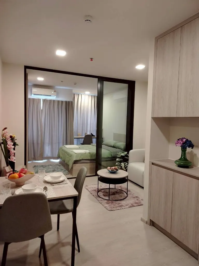 Photo 2 of listing DA-3336998: 1-bedroom condo (37 sq.m.) at FLO by Sansiri
