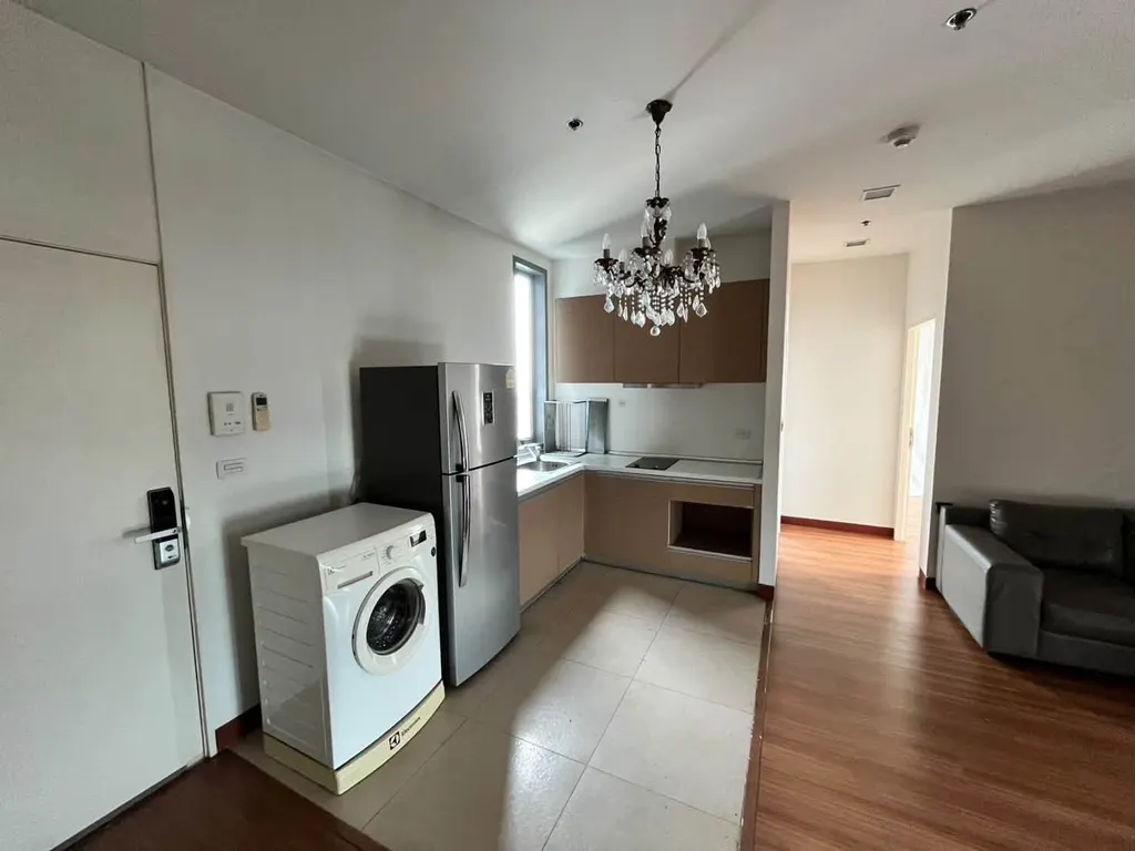 Photo 3 of listing DA-3337081: 2-bedroom condo (70 sq.m.) at Vantage Ratchavipa Condominium