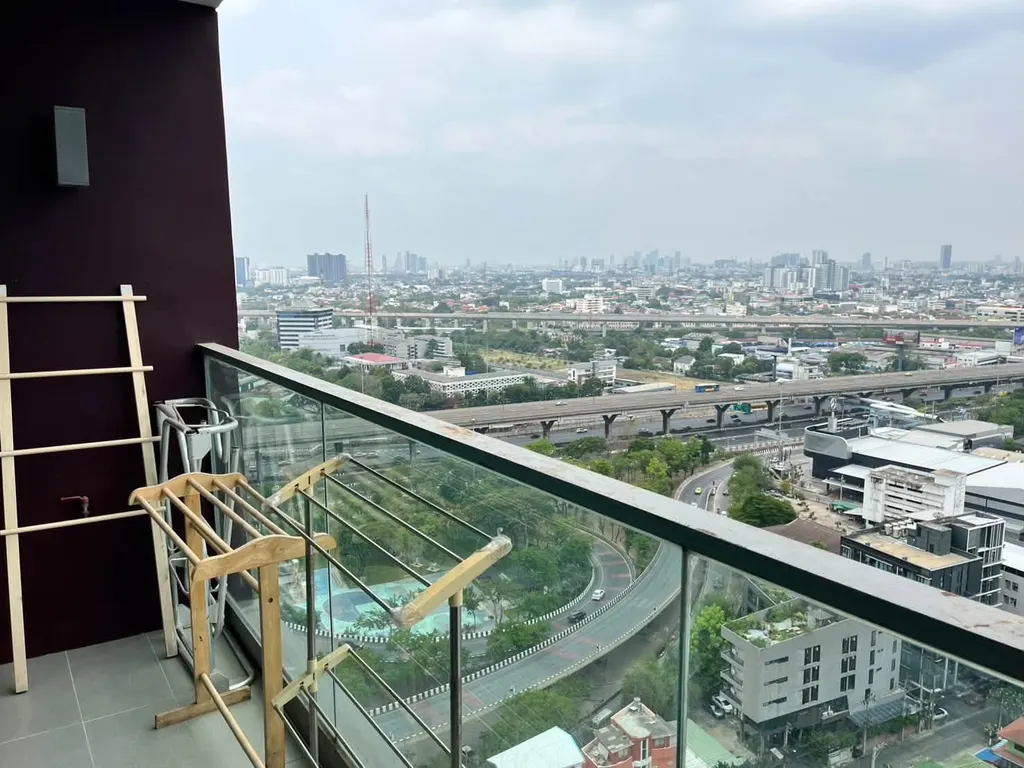 Photo 4 of listing DA-3337081: 2-bedroom condo (70 sq.m.) at Vantage Ratchavipa Condominium