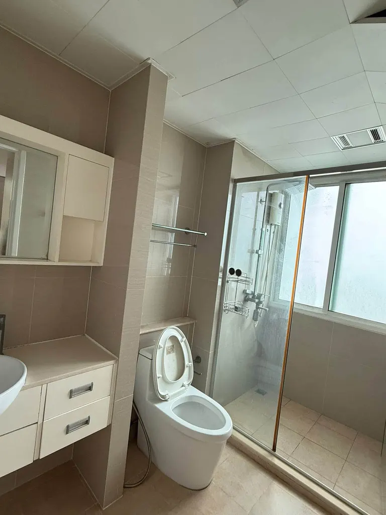 Foto 6 des Inserats DA-3337083: 2-Schlafzimmer-Condo (75 m²) im T.c. Green Rama 9