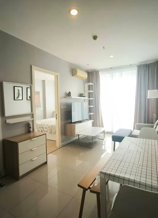 Photo 1 of listing DA-3337120: 1-bedroom condo (39 sq.m.) at T.c. Green Rama 9
