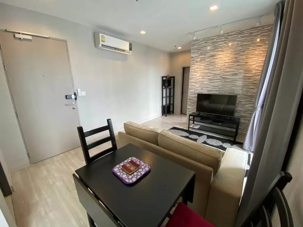 Photo 2 of listing DA-3337138: 2-bedroom condo (43 sq.m.) at Ideo Mobi Sukhumvit 81