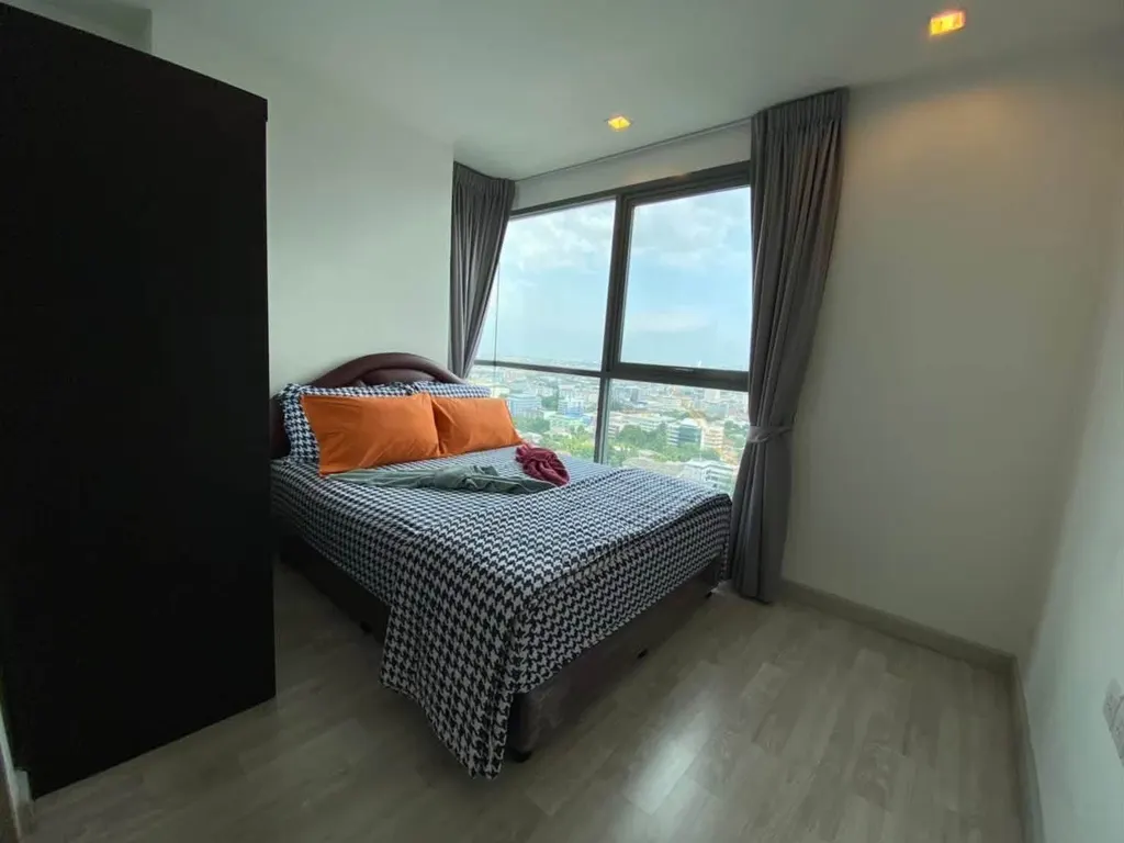 Photo 5 of listing DA-3337138: 2-bedroom condo (43 sq.m.) at Ideo Mobi Sukhumvit 81