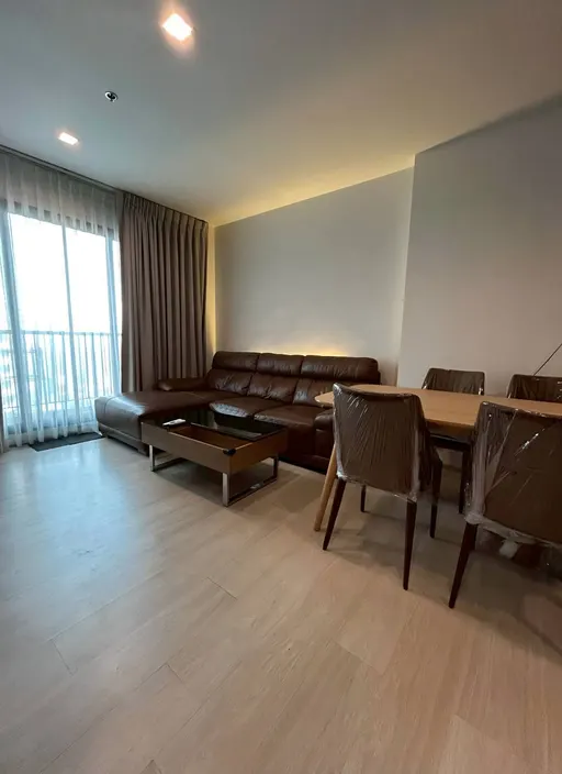 Photo 1 of listing DA-3339569: 2-bedroom condo (63 sq.m.) at Life One Wireless