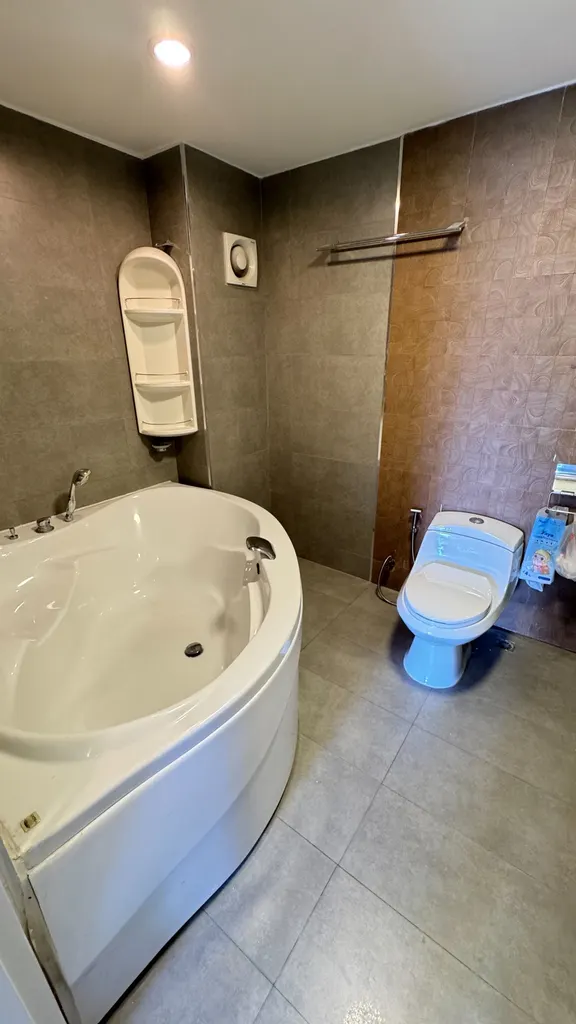 房源 DA-3340111 的照片 21：位于 Srivara Mansion Condominium 的 3 卧公寓（150 平方米）1