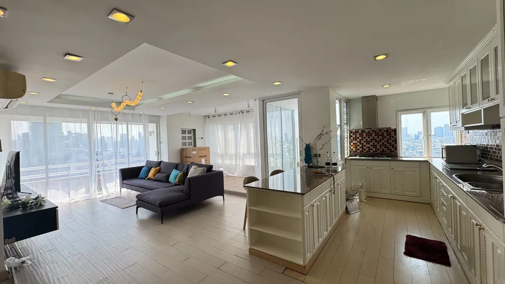 房源 DA-3340111 的照片 9：位于 Srivara Mansion Condominium 的 3 卧公寓（150 平方米）1