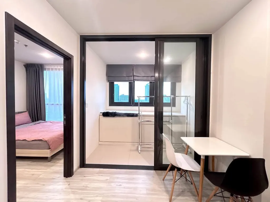 Photo 6 of listing DA-3340235: 1-bedroom condo (35 sq.m.) at XT Huaikhwang