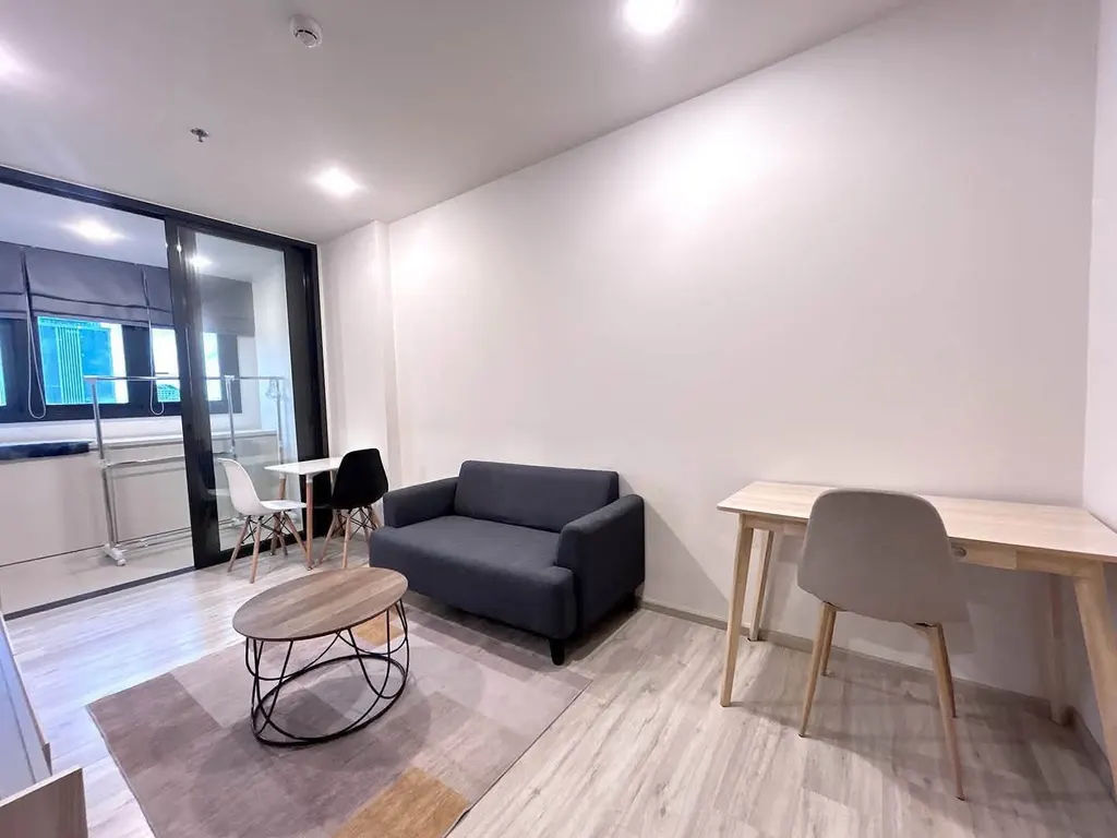 Photo 7 of listing DA-3340235: 1-bedroom condo (35 sq.m.) at XT Huaikhwang