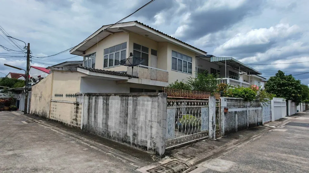 Photo 2 of listing DA-3340460: 2-bedroom house (200 sq.m.)