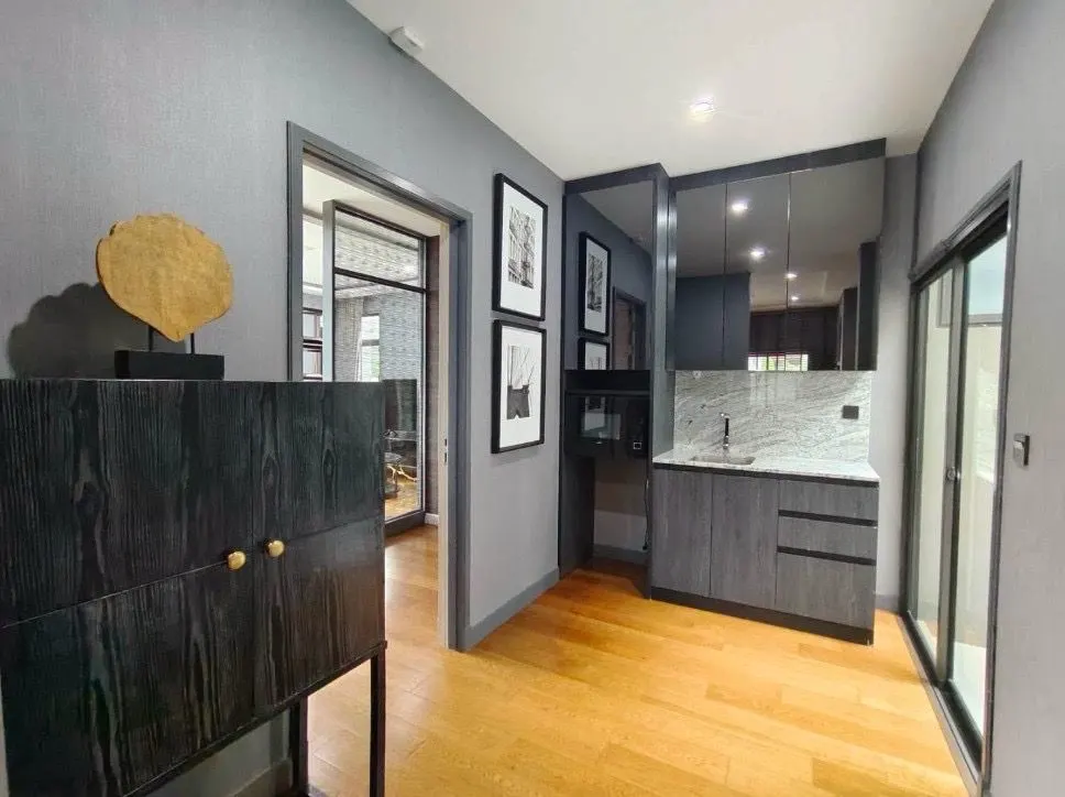 Photo 9 of listing DA-3340766: 4-bedroom house (361 sq.m.) at The Gentry Sukhumvit