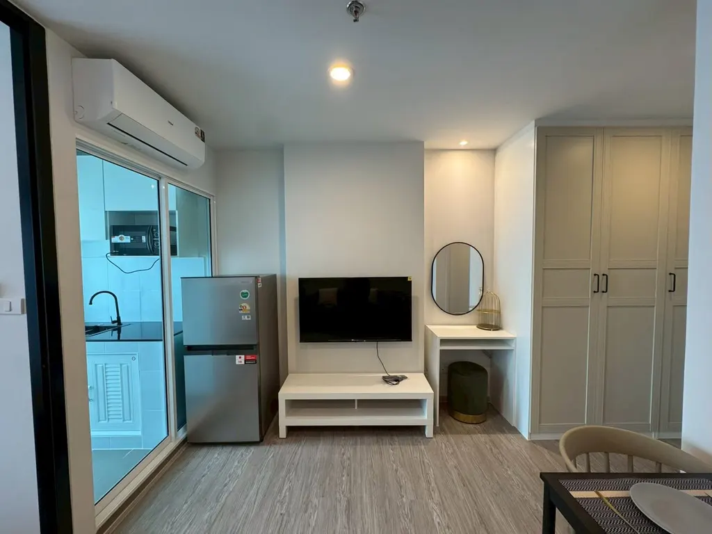 Photo 5 of listing DA-3340806: 1-bedroom condo (28 sq.m.) at Regent Home Bangna