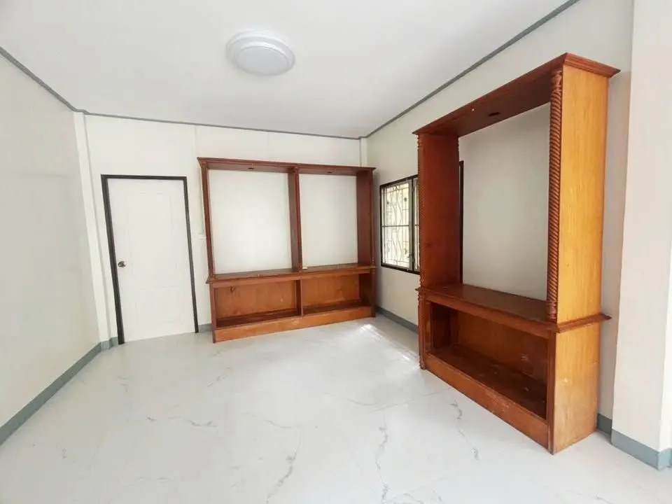 Photo 4 of listing DA-3340812: 3-bedroom house (200 sq.m.)