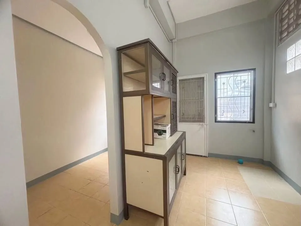 Photo 5 of listing DA-3340812: 3-bedroom house (200 sq.m.)