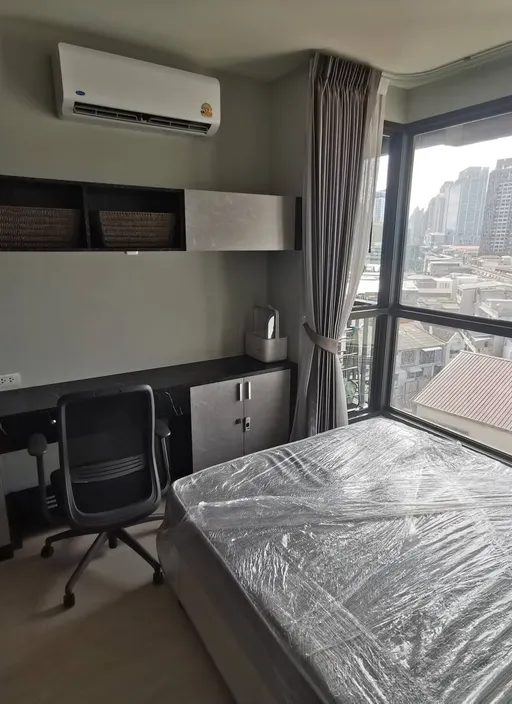 Photo 1 of listing DA-3340850: 1-bedroom condo (33 sq.m.) at Rhythm Sukhumvit 44/1