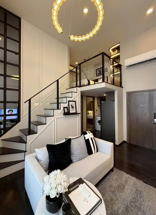 Photo 1 of listing DA-3340911: 2-bedroom condo (43 sq.m.) at Park Origin Thonglor