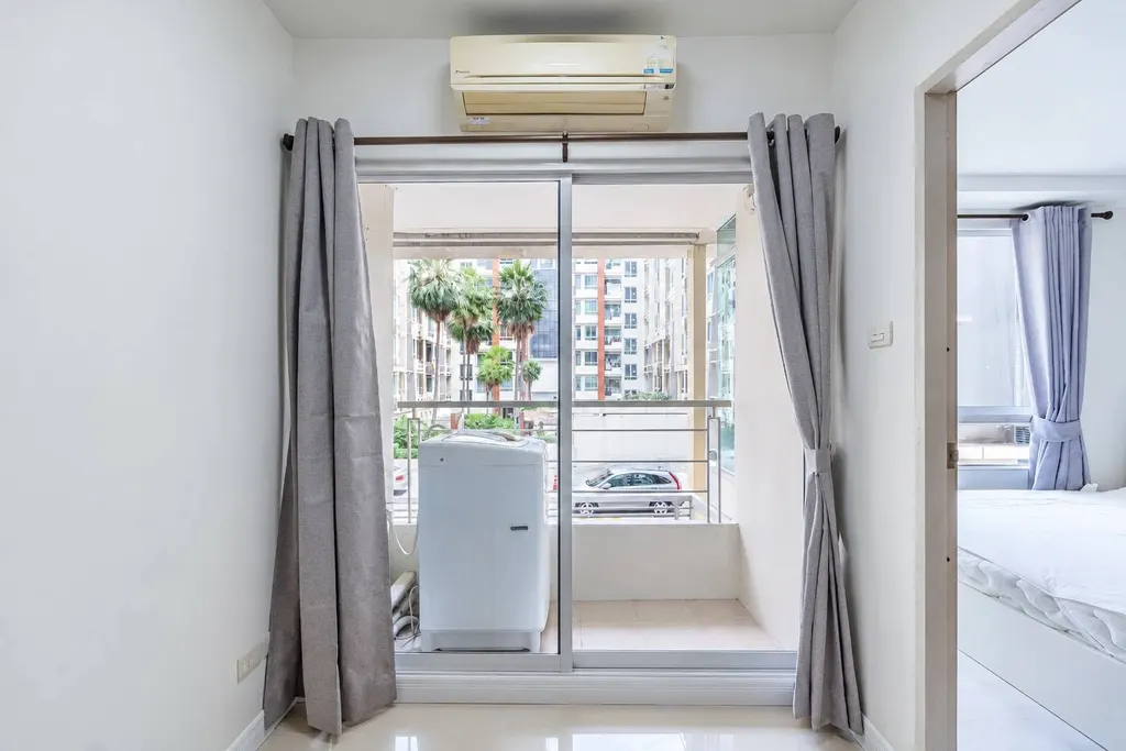 Photo 5 of listing DA-3340916: 1-bedroom condo (35 sq.m.) at Ivy Ratchada