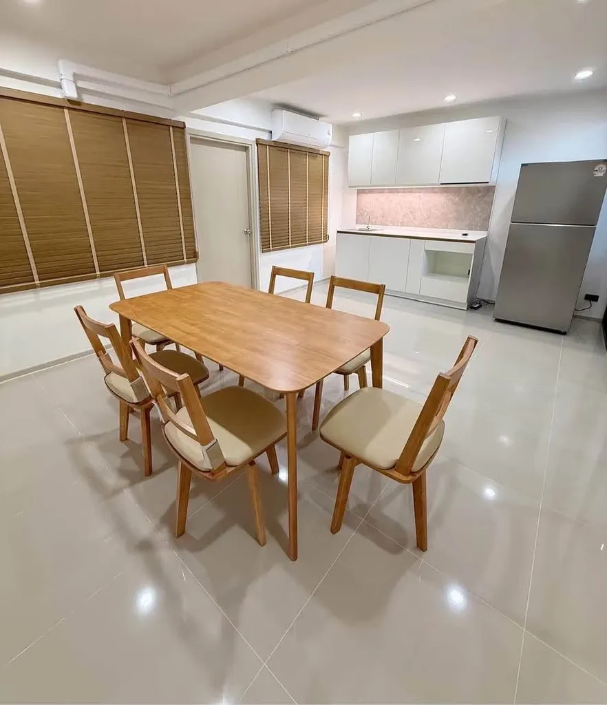 Photo 5 de l'annonce DA-3340918 : maison de ville 3 chambre(s) (210 m²) à Shizen Phatthanakan 32