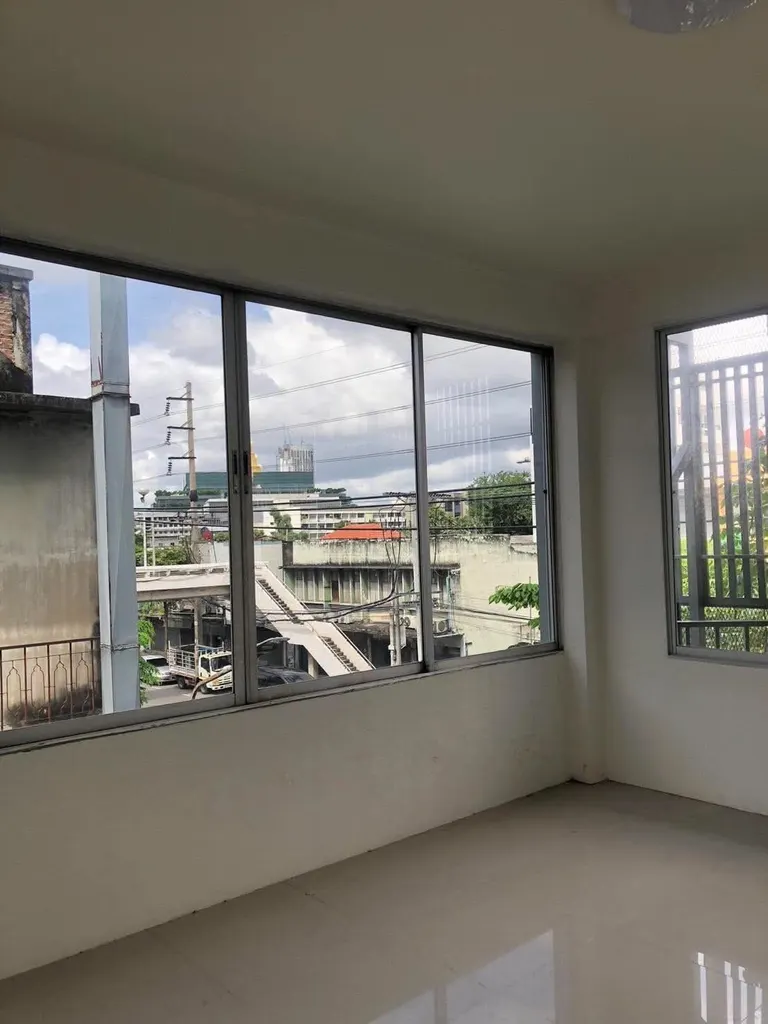 Photo 3 of listing DA-3340924: commercial building (shophouse) (33 sq.m.)