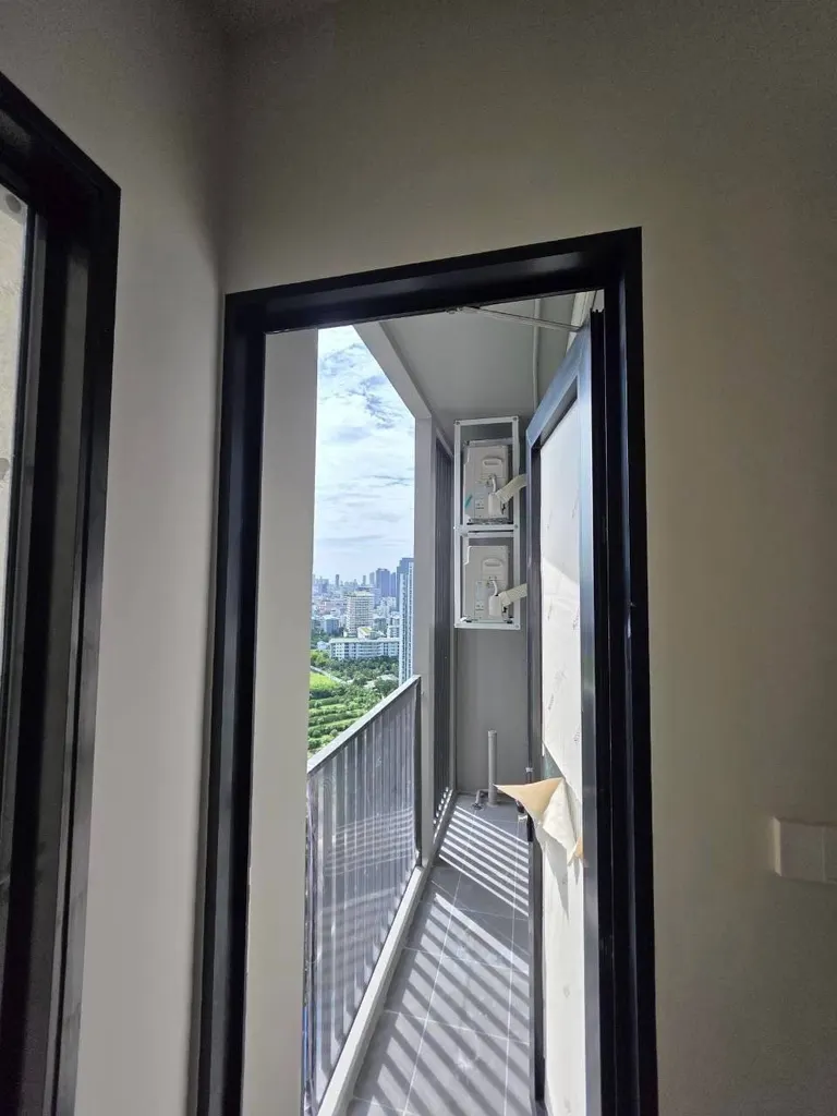 Photo 8 of listing DA-3340925: 1-bedroom condo (33.1 sq.m.) at COBE Ratchada-Rama 9